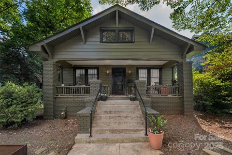 Photo of 2212 Vail Avenue, Charlotte, NC 28207 (MLS # 4308906)