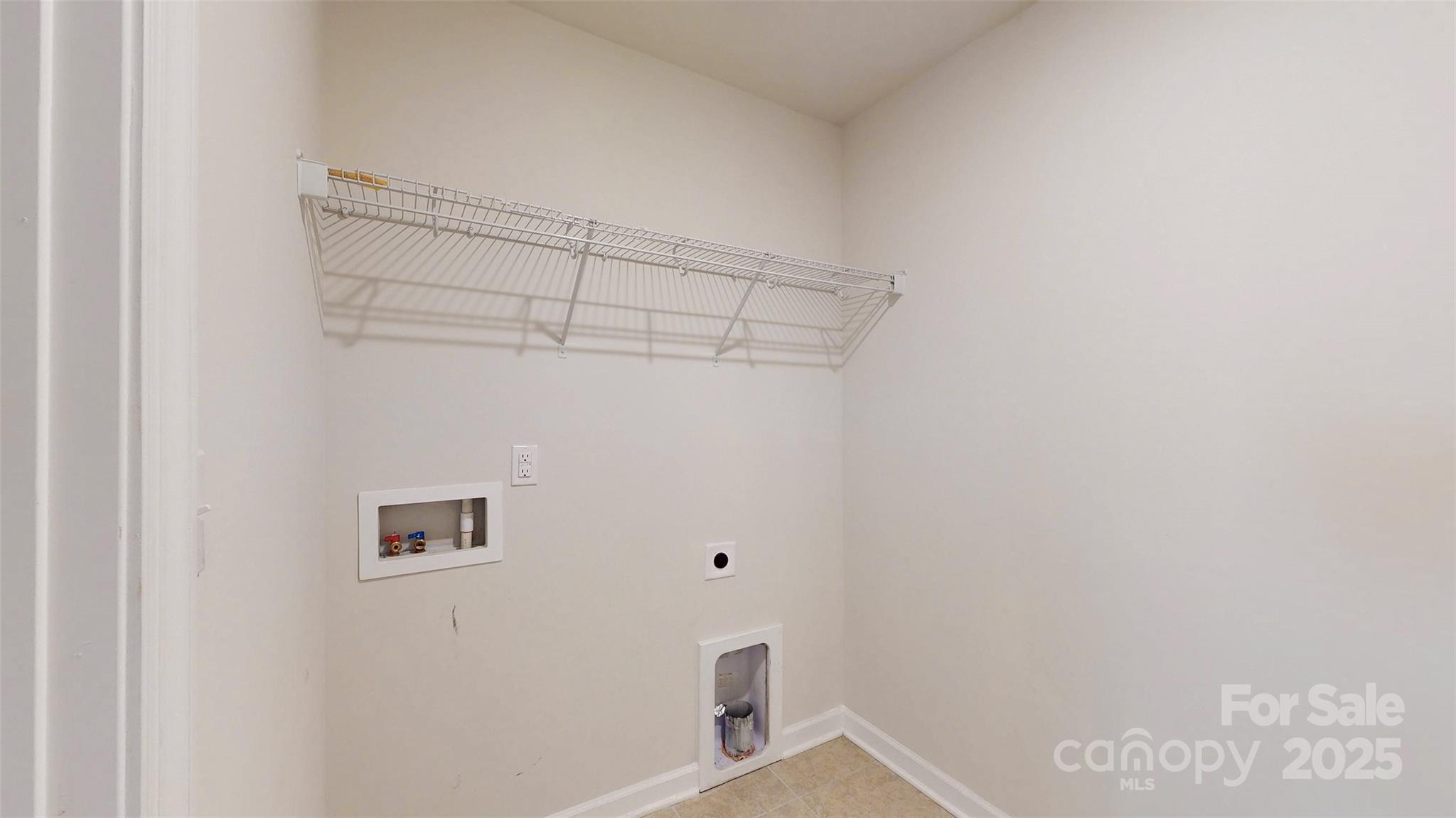 Anniston Chase - Residential