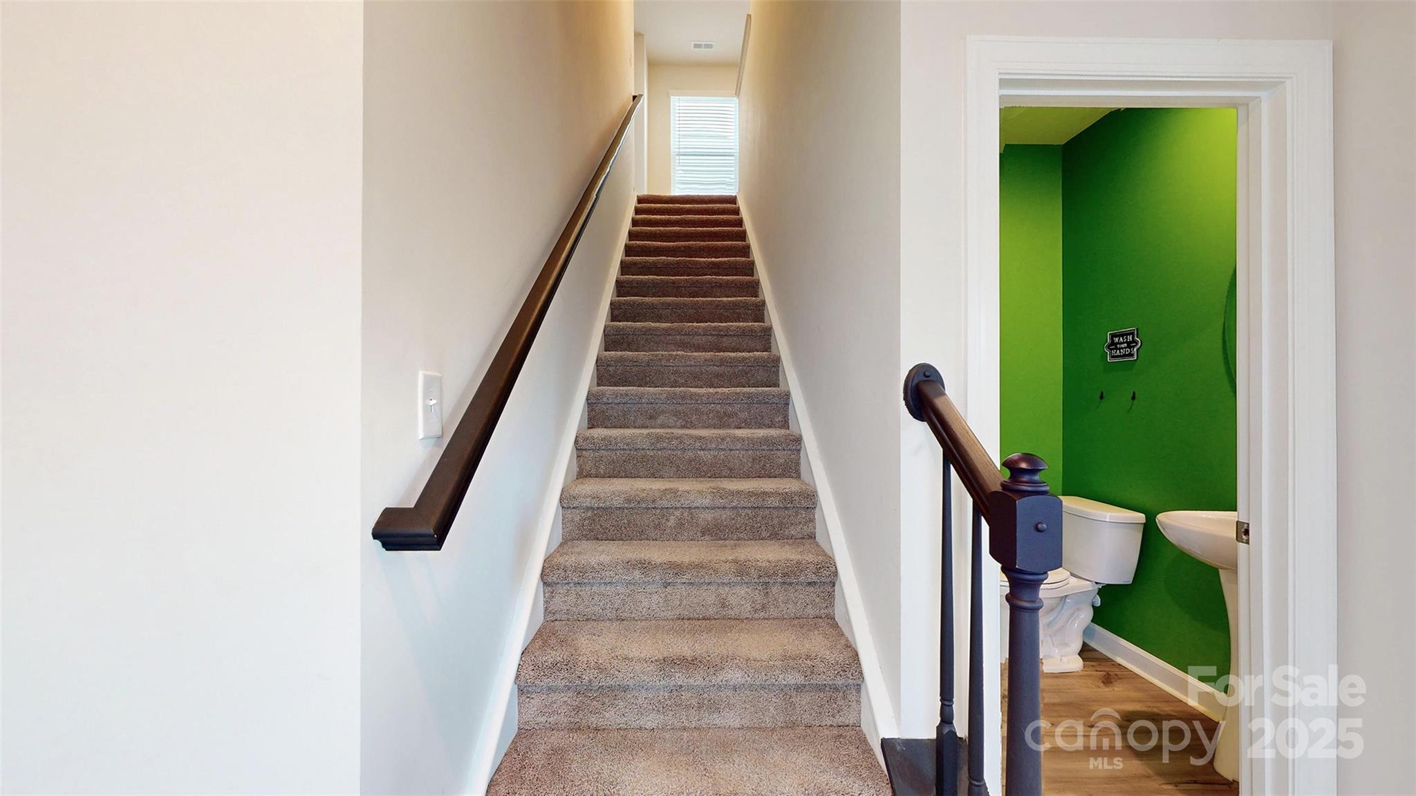 Anniston Chase - Residential