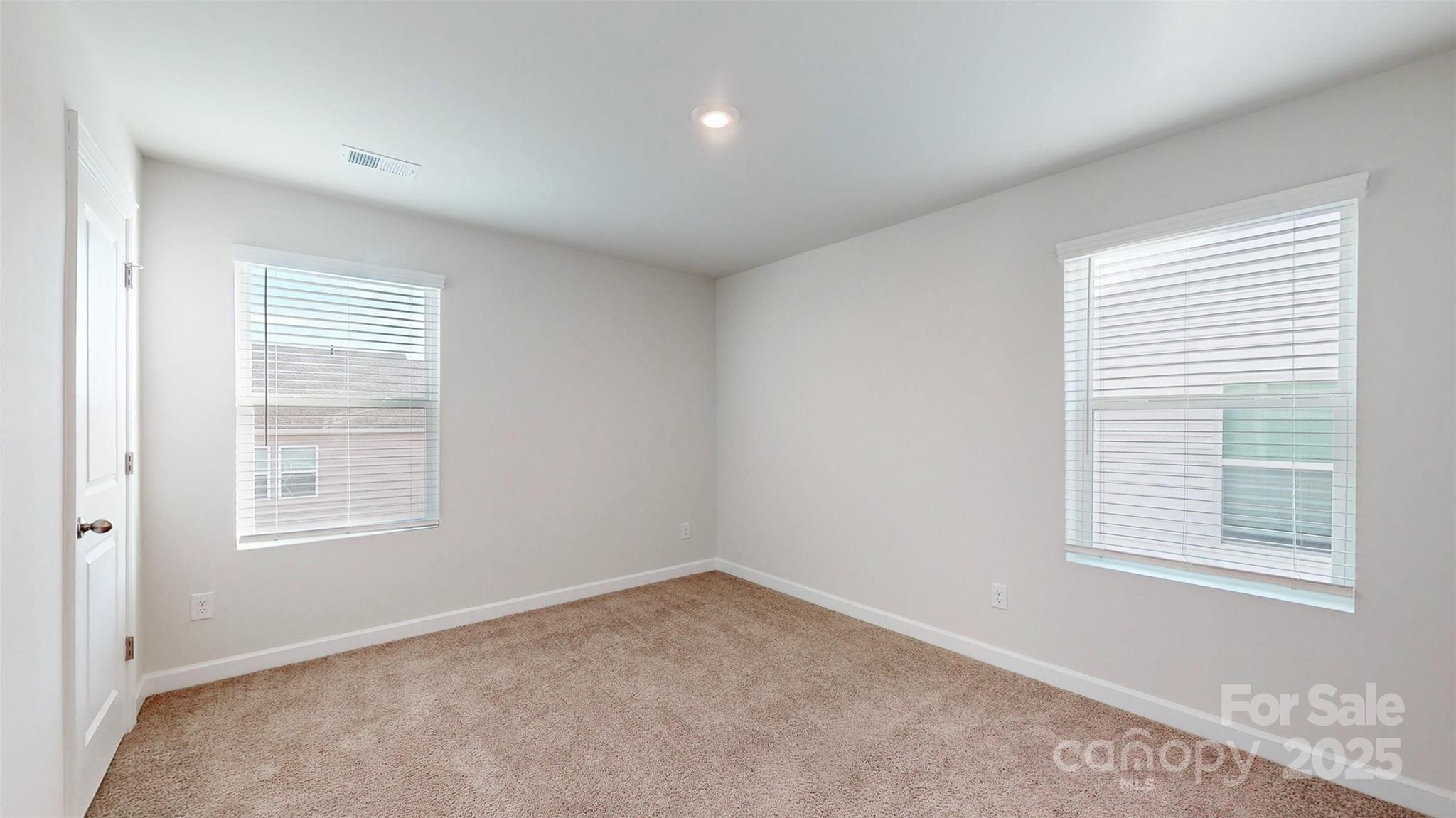 Anniston Chase - Residential