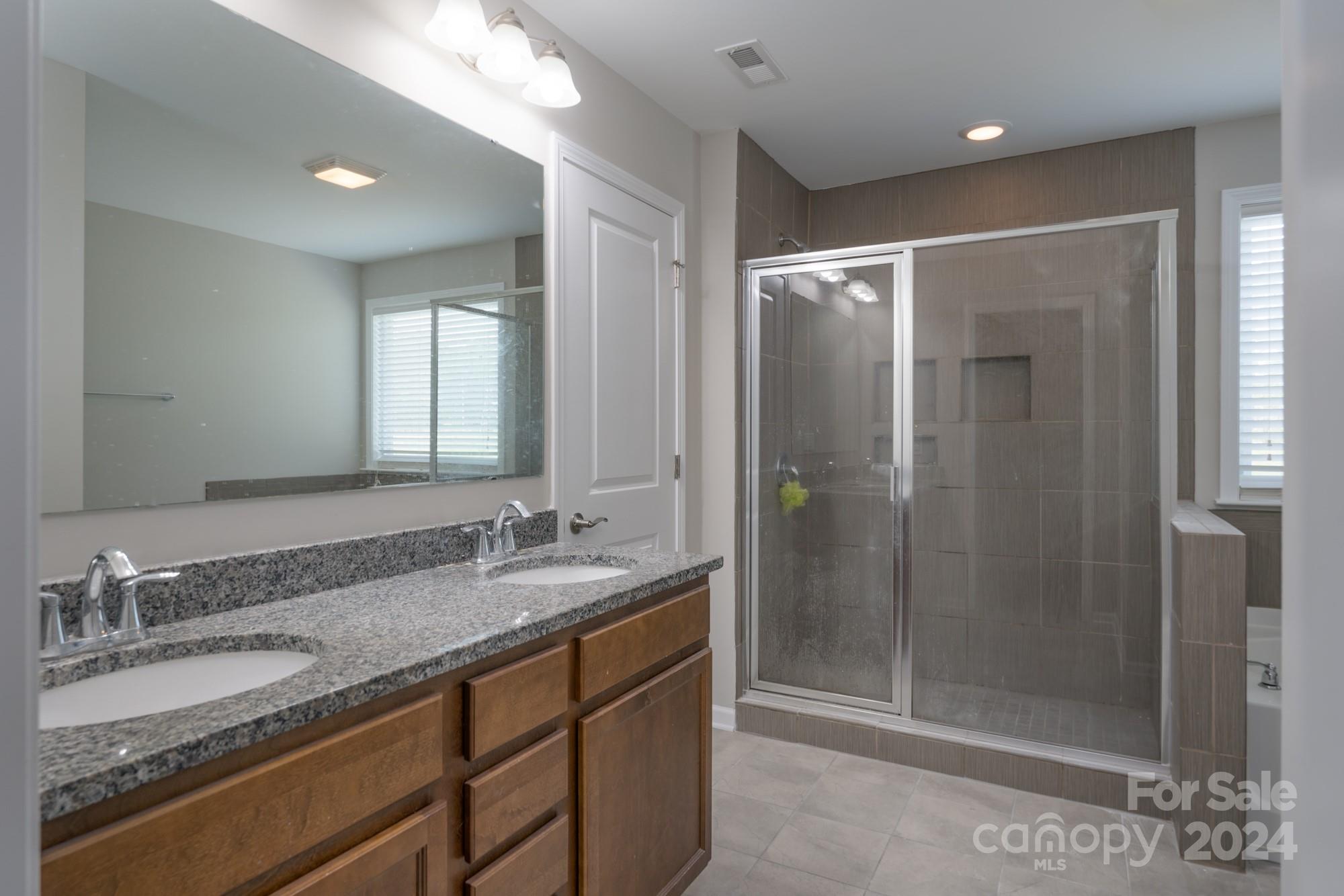 Lake Ridge - Residential