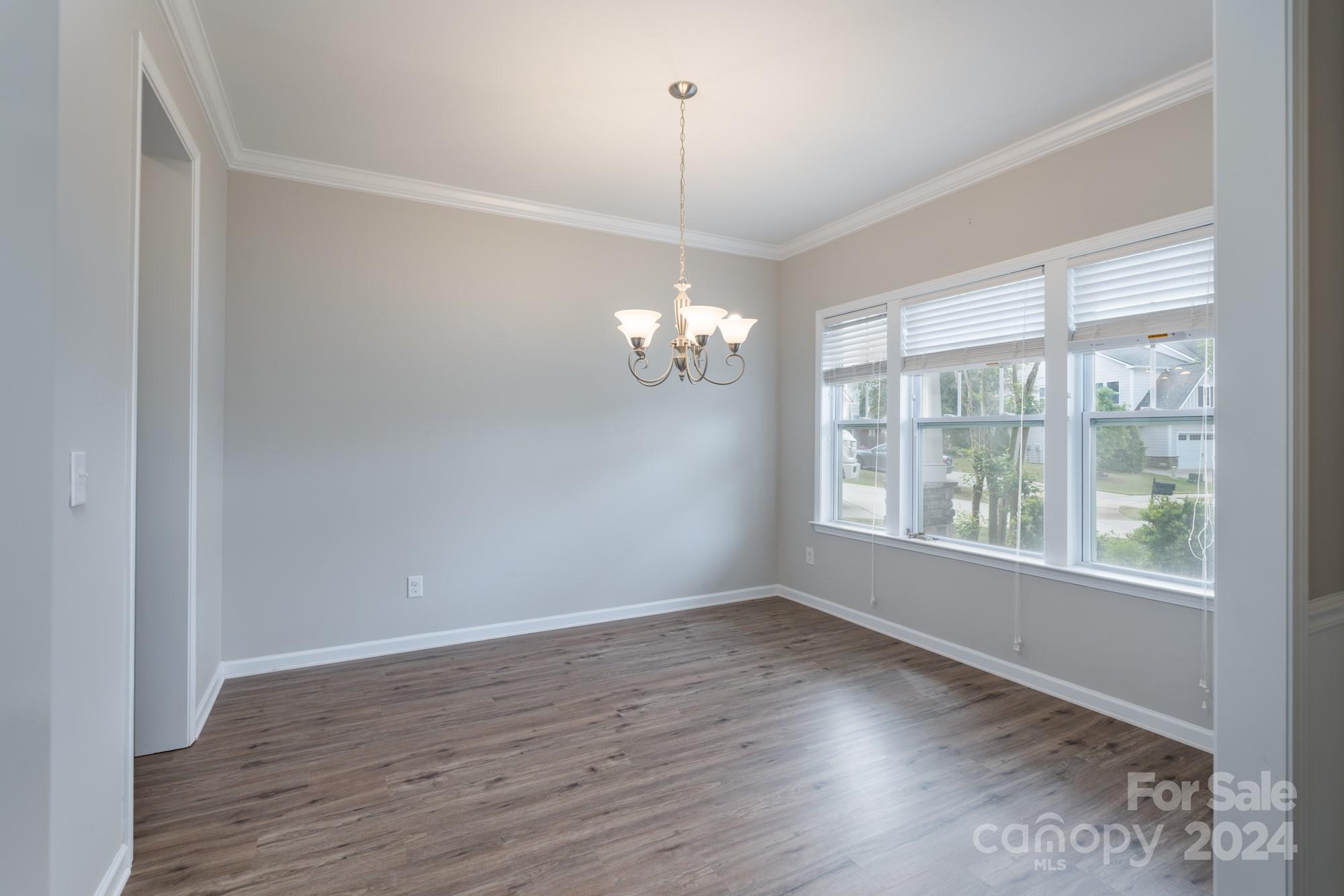 Lake Ridge - Residential