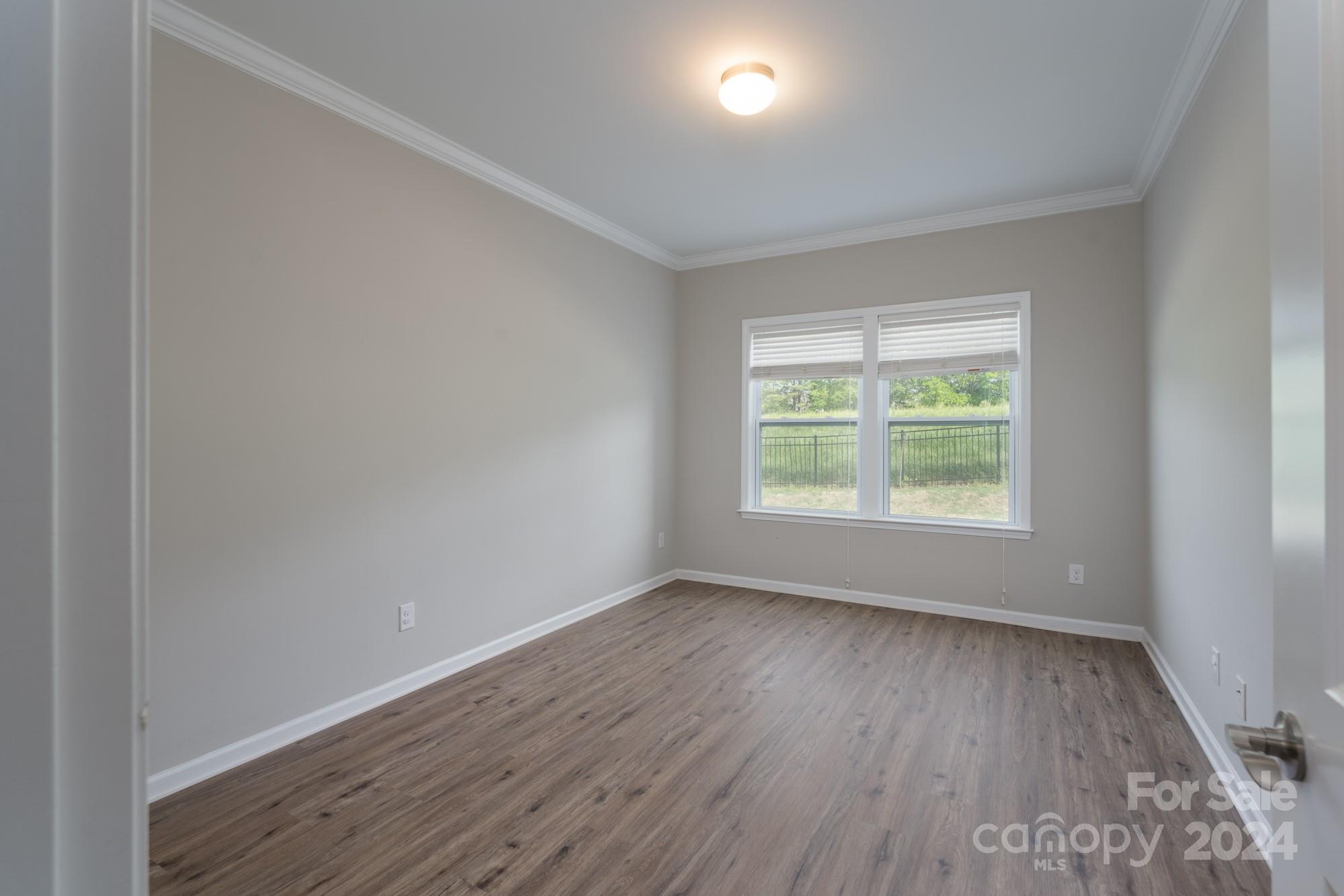 Lake Ridge - Residential