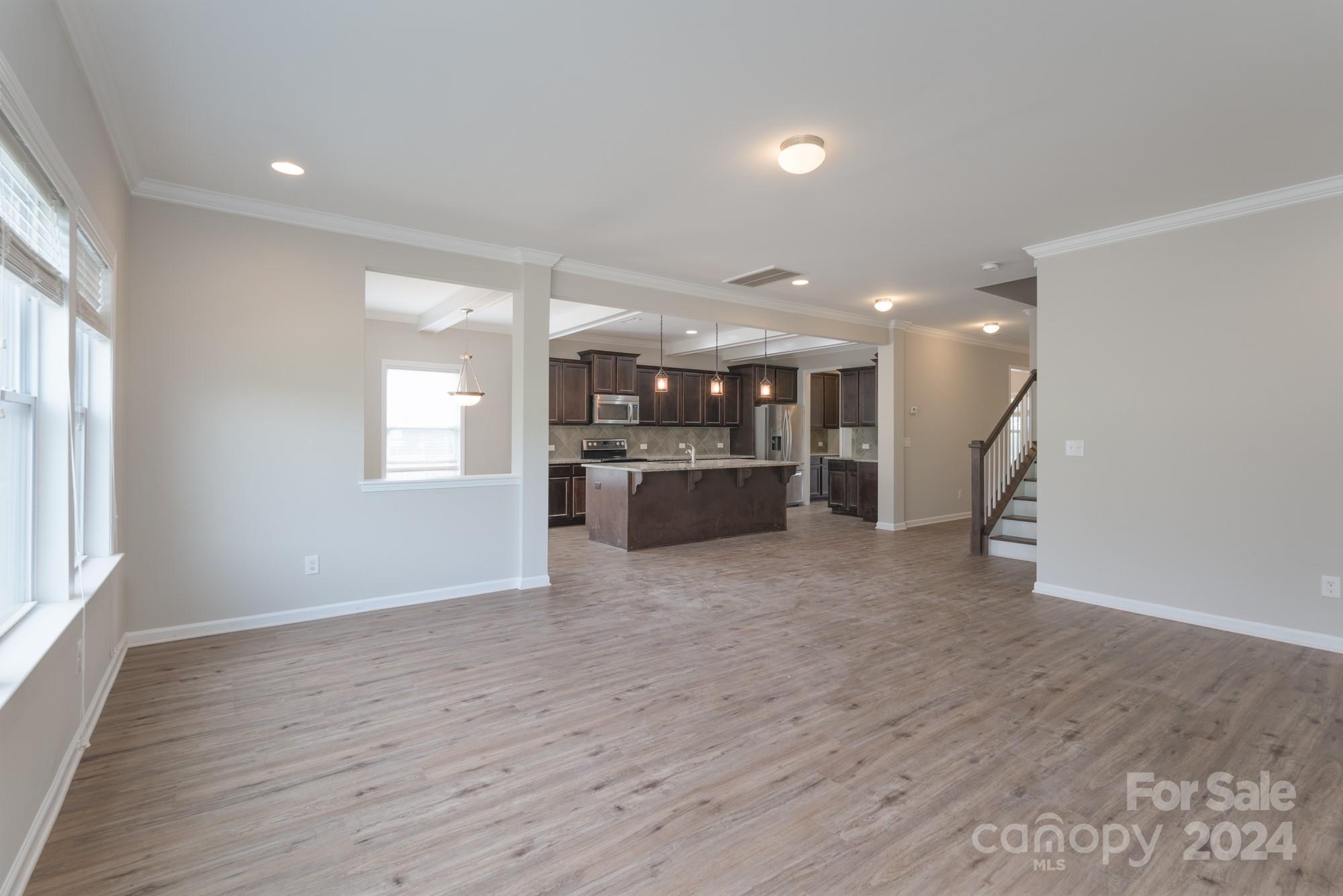 Lake Ridge - Residential