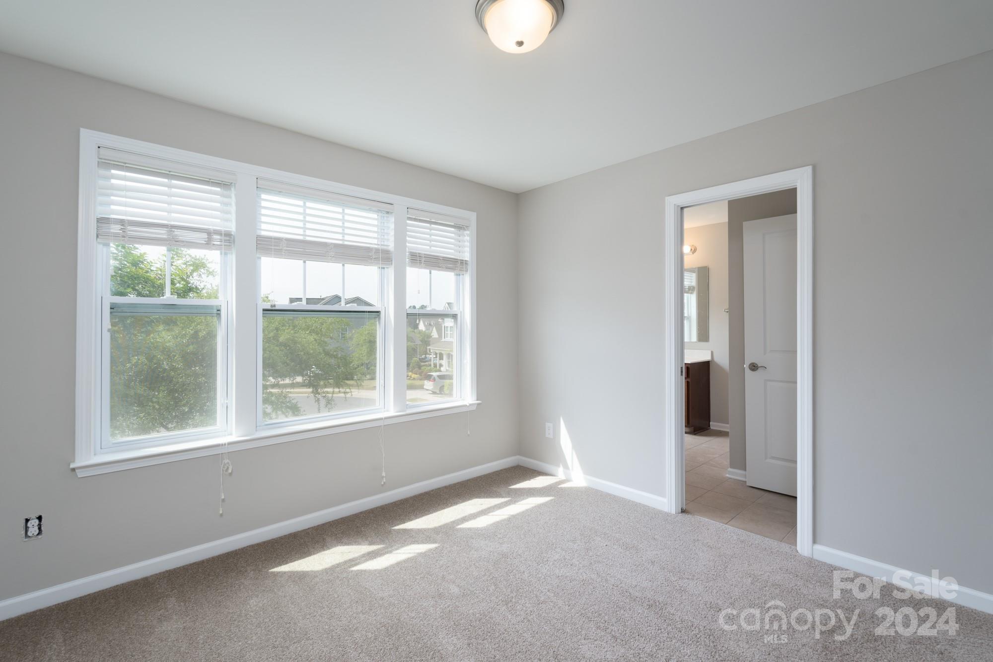 Lake Ridge - Residential