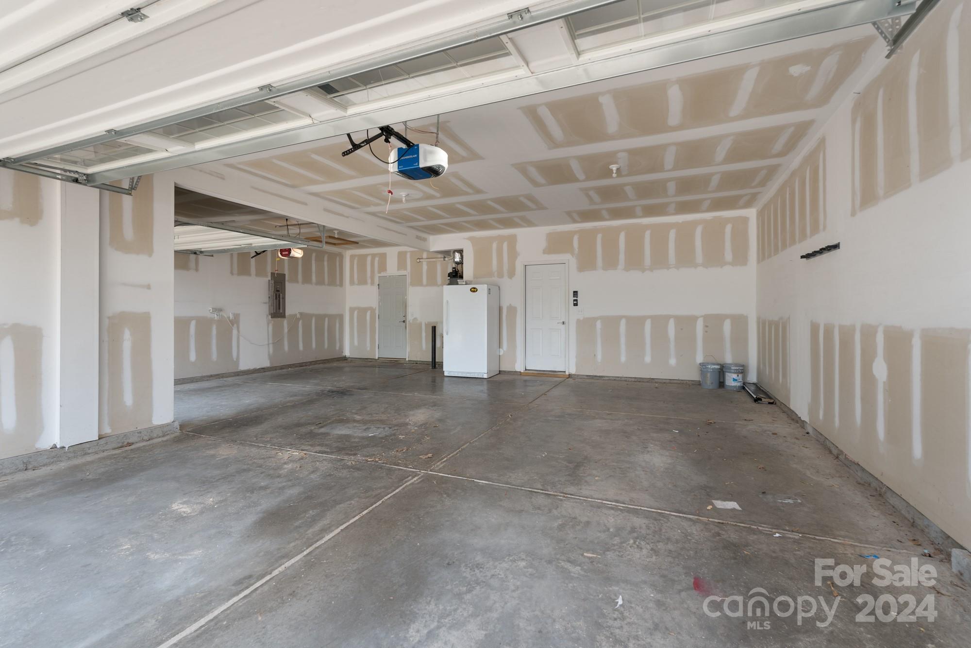 Lake Ridge - Residential