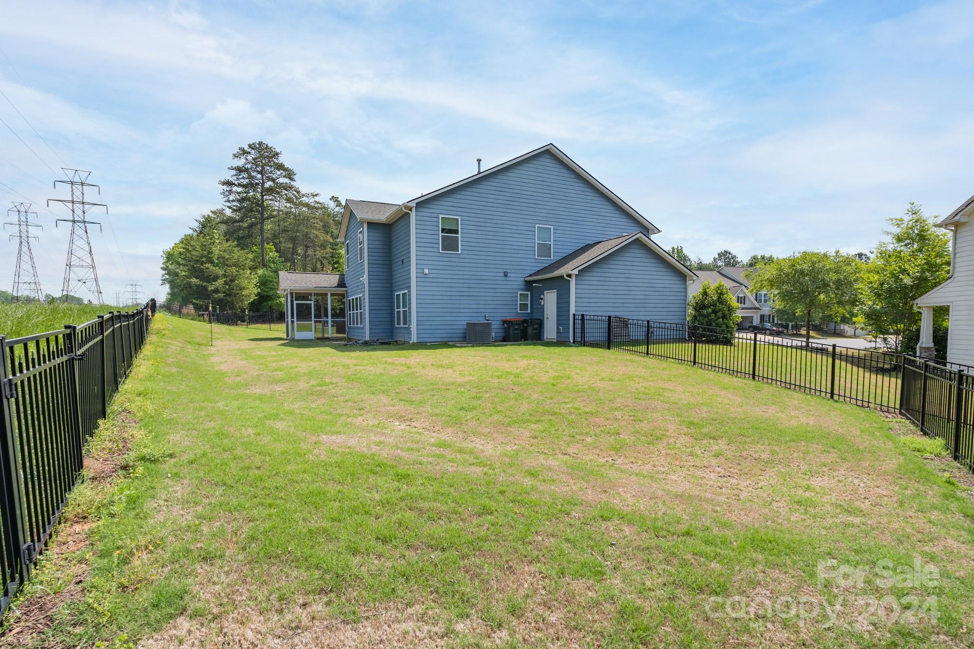 Lake Ridge - Residential