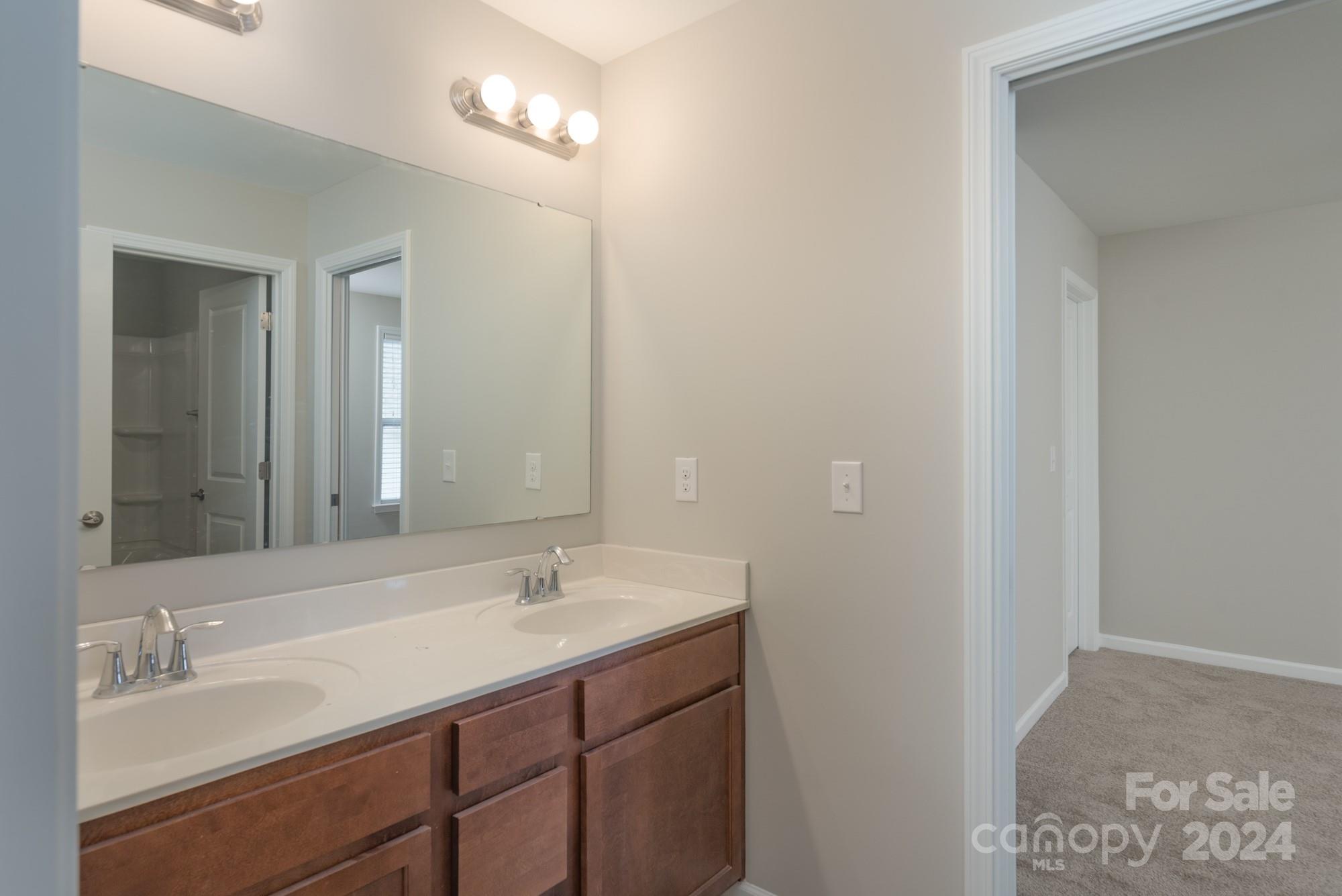 Lake Ridge - Residential