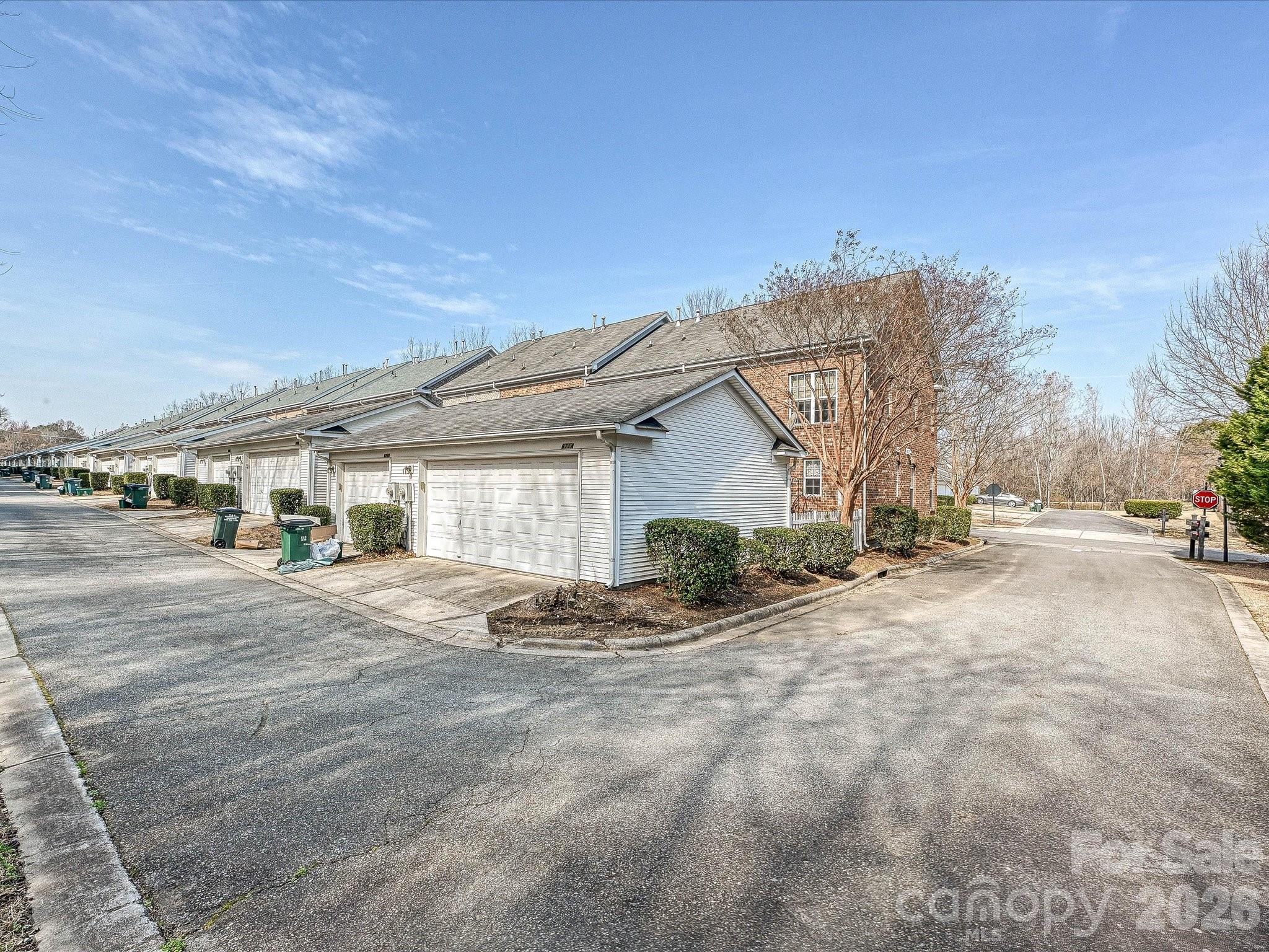 Eastfield at Prosperity Villag - Residential