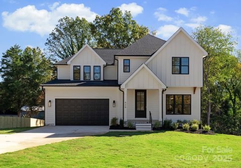 Photo of 426 Richards Lane, Mooresville, NC 28115 (MLS # 4315653)