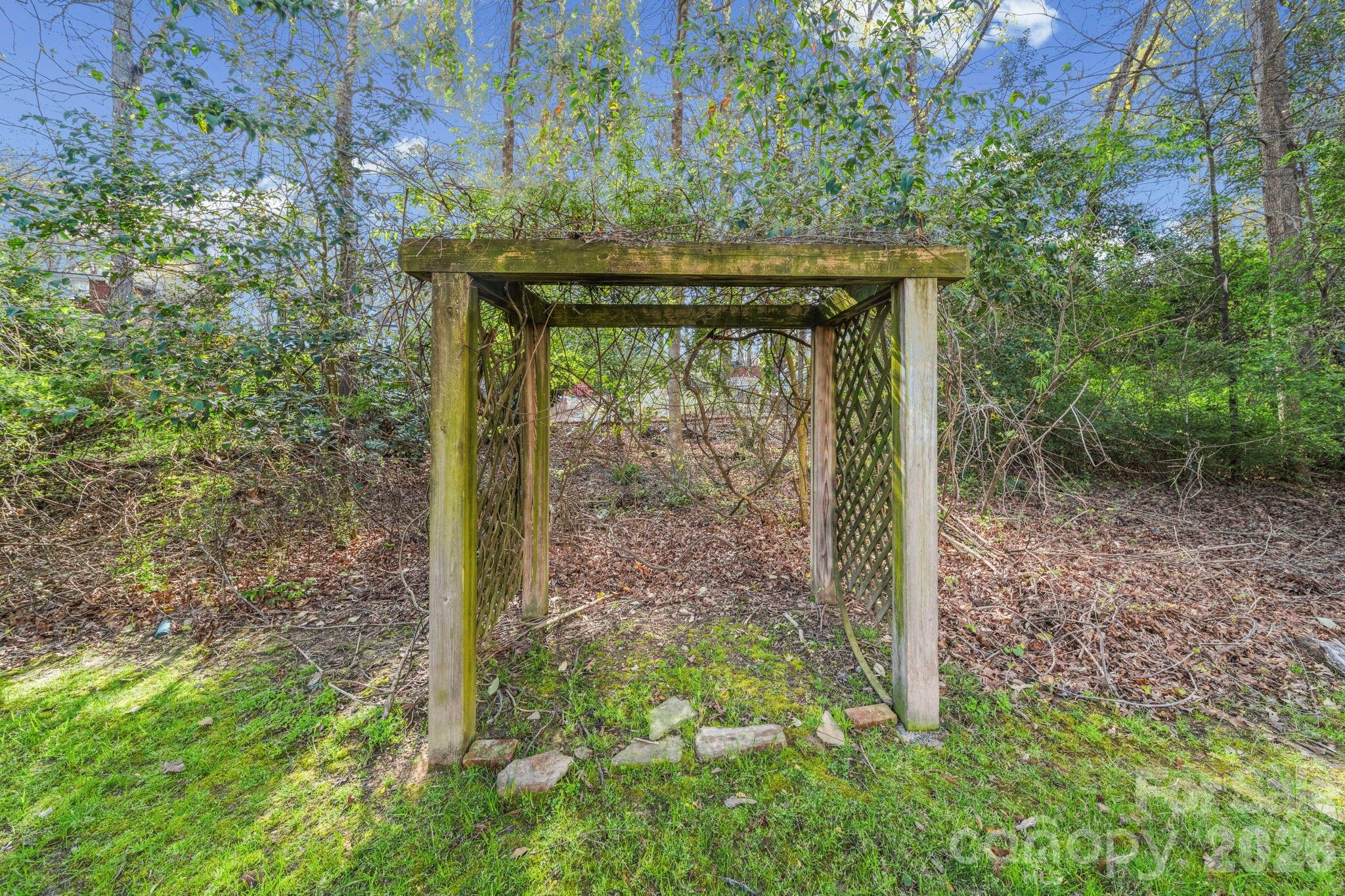 Forest Hills - Residential