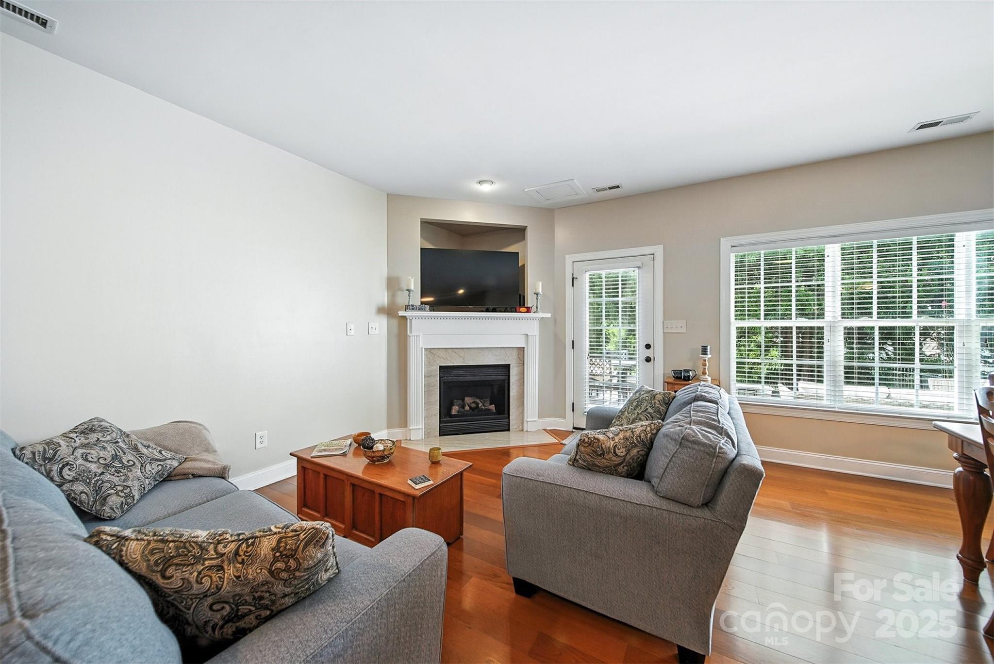 Braxton Gate Townhomes - Residential