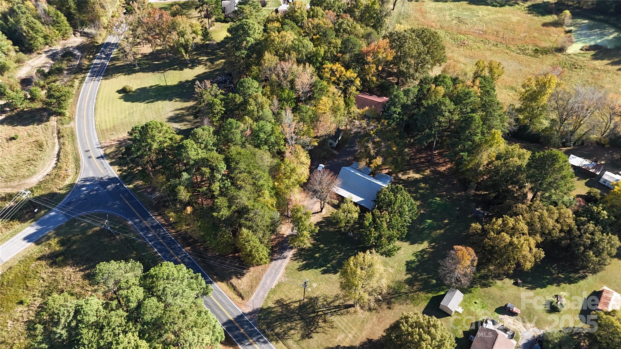 2882 Centergrove Road