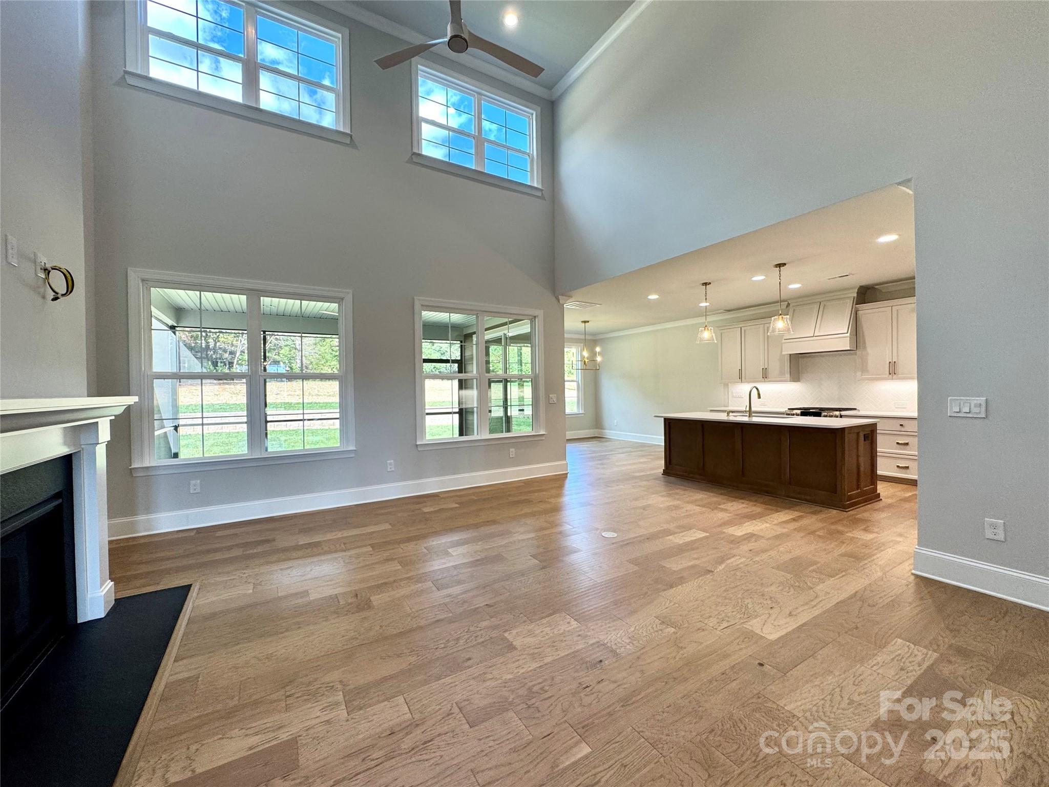 Saddlehorn - Residential