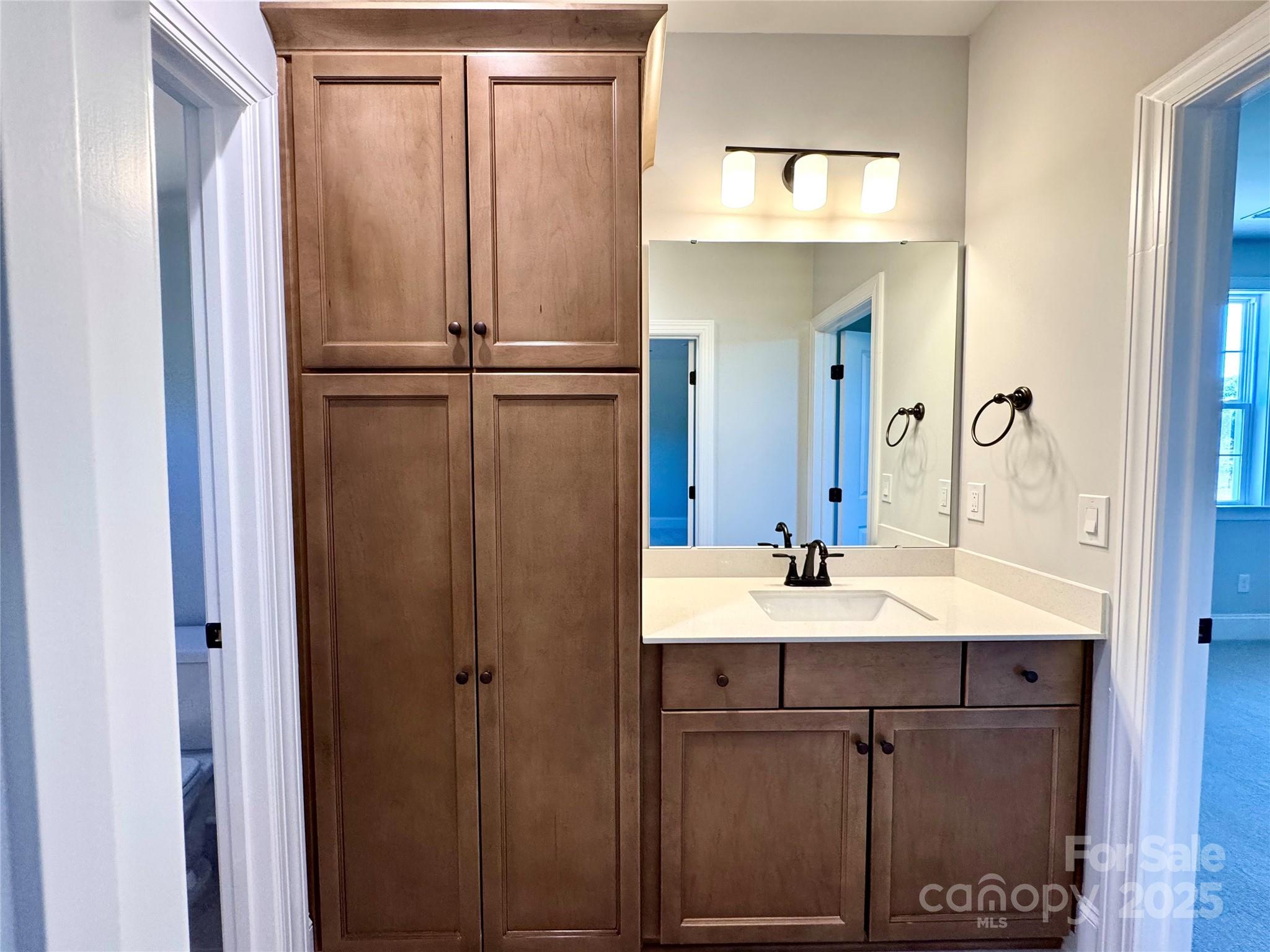 Saddlehorn - Residential