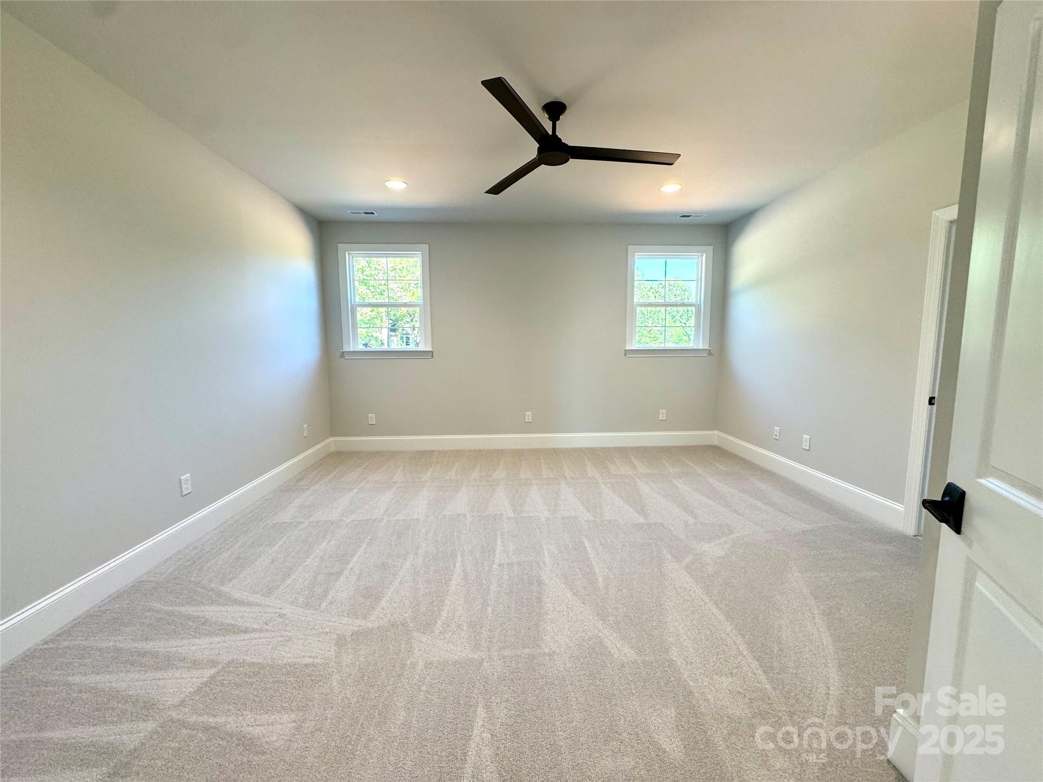 Saddlehorn - Residential