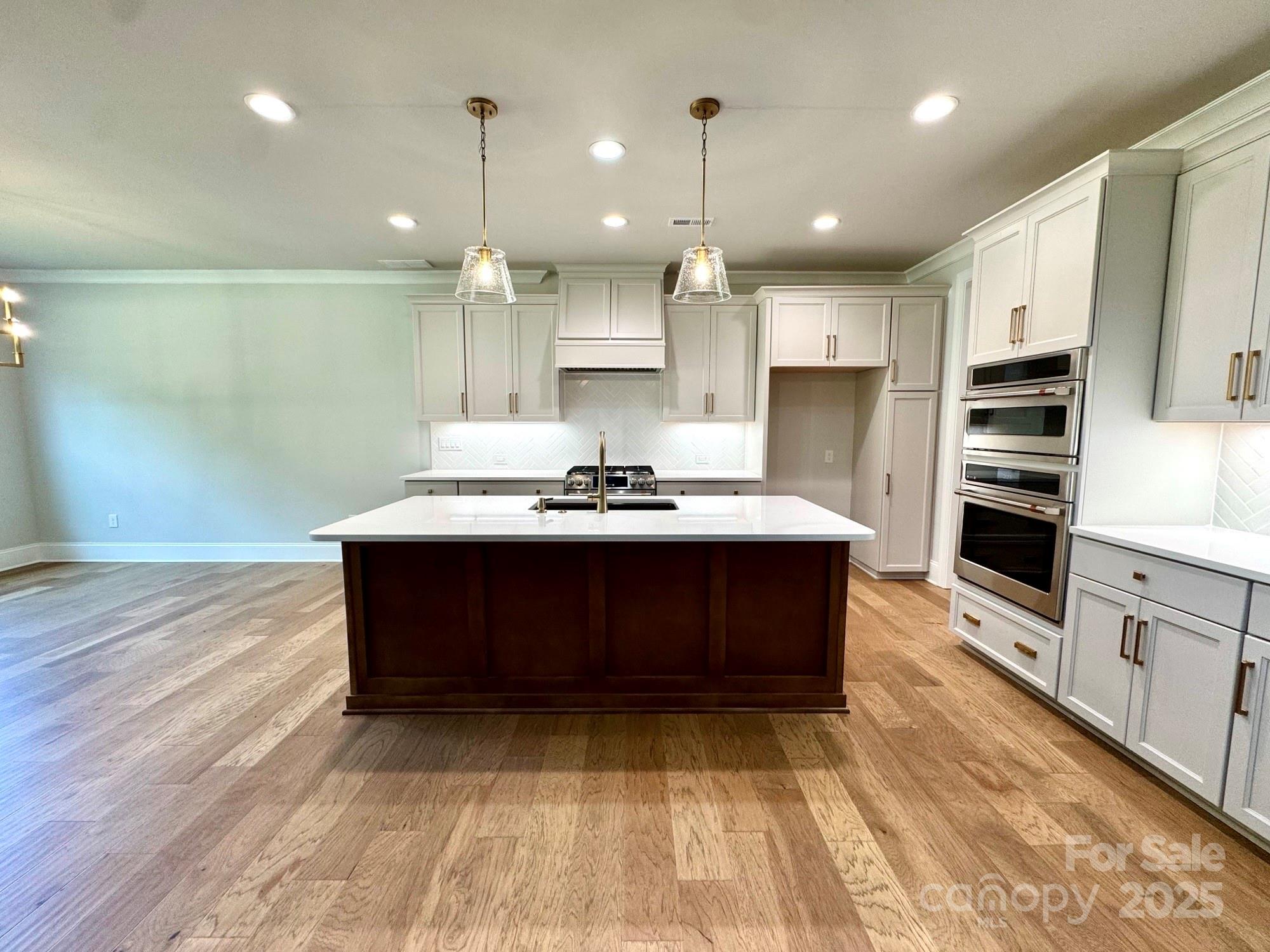 Saddlehorn - Residential