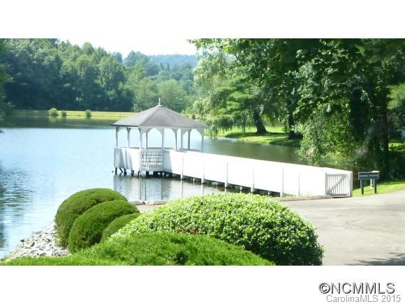 Flat Rock Lakes - Residential