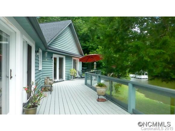 Flat Rock Lakes - Residential