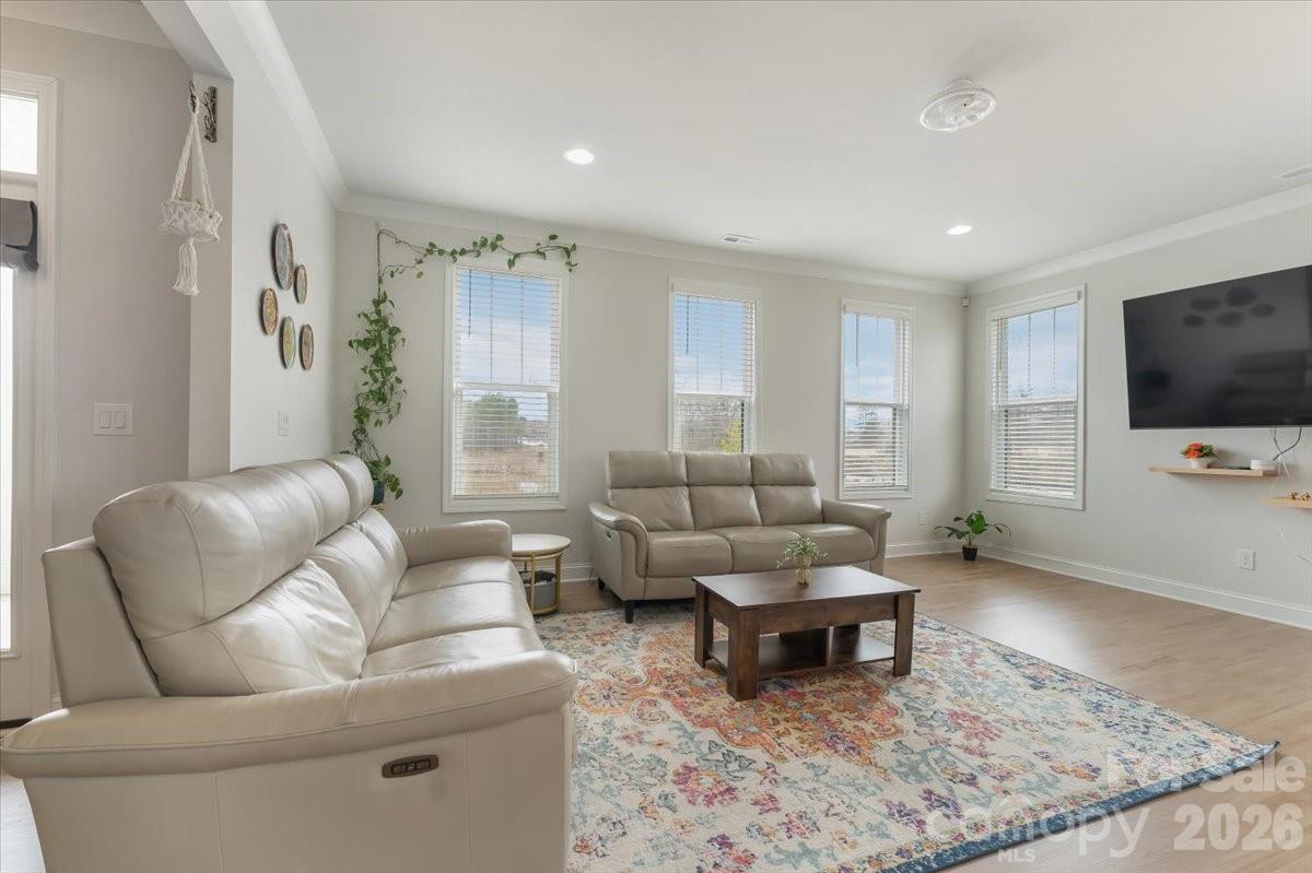 10220 Meeting House Drive NW