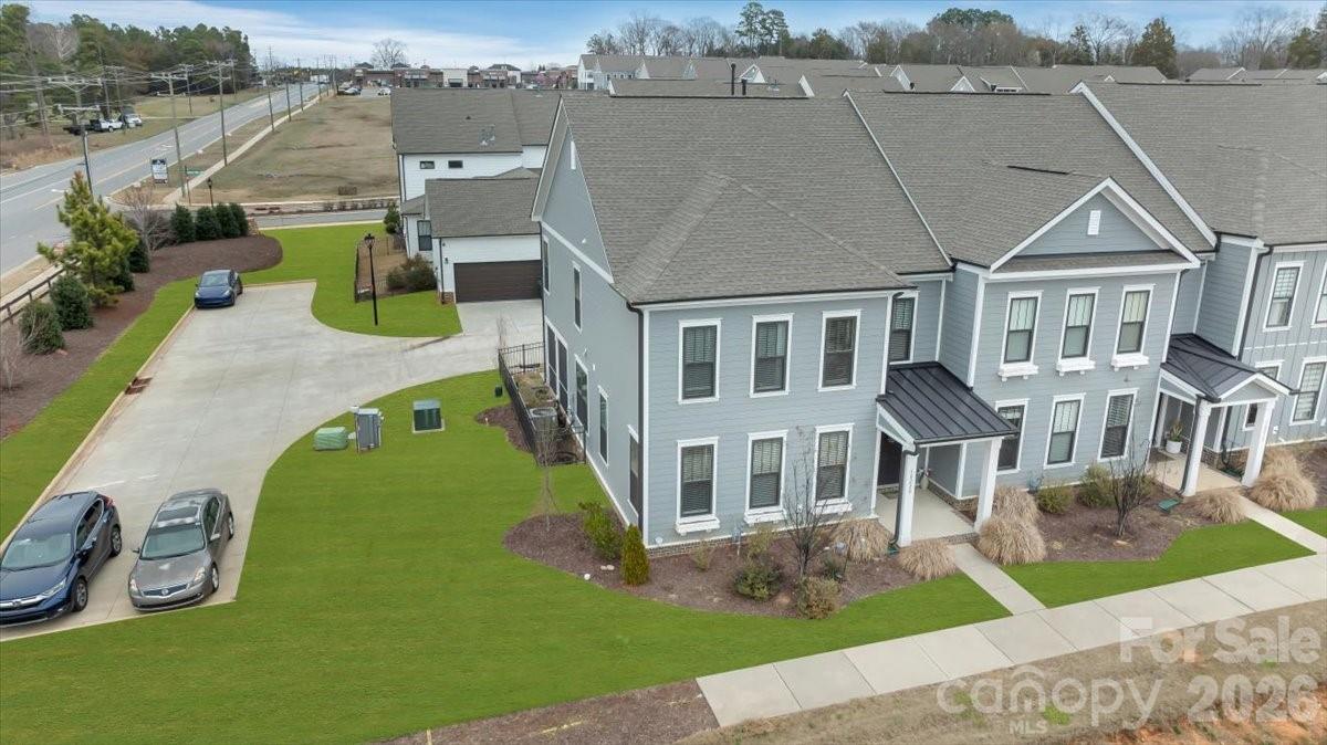 10220 Meeting House Drive NW