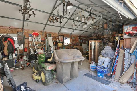 listing image 40