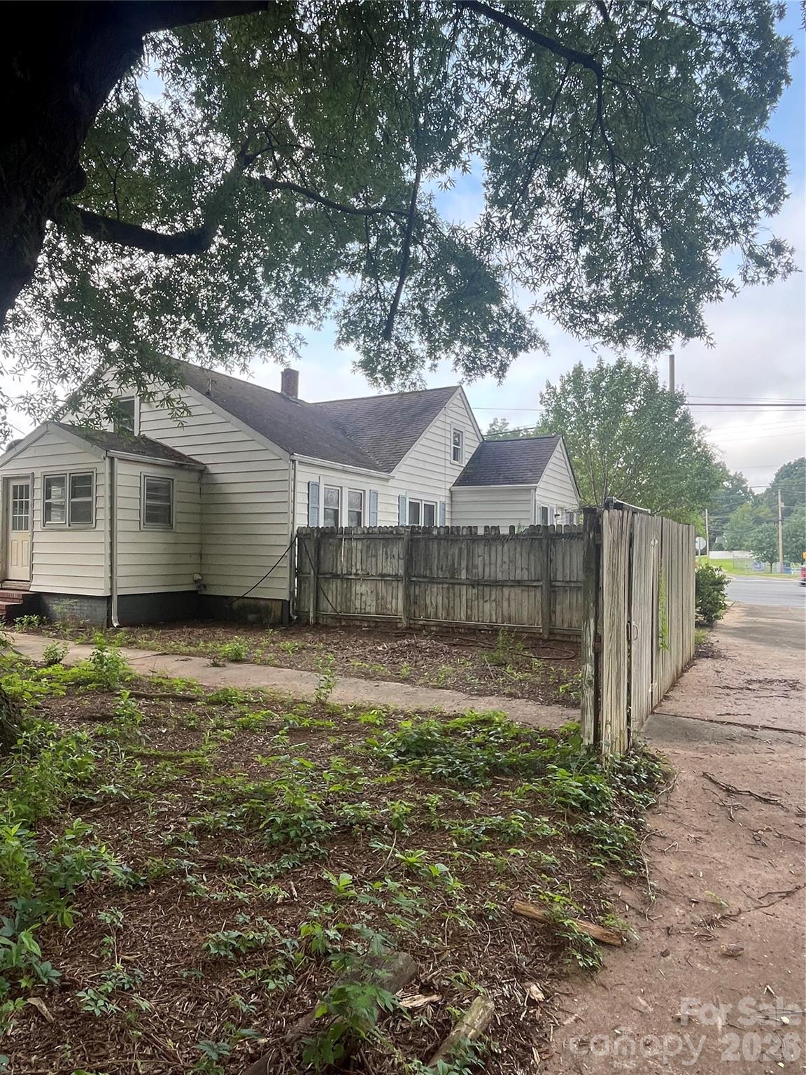 503 Aquadale Road