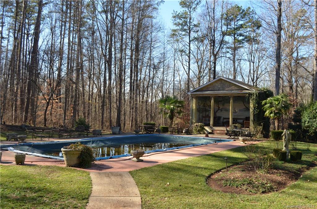 The Knolls - Residential