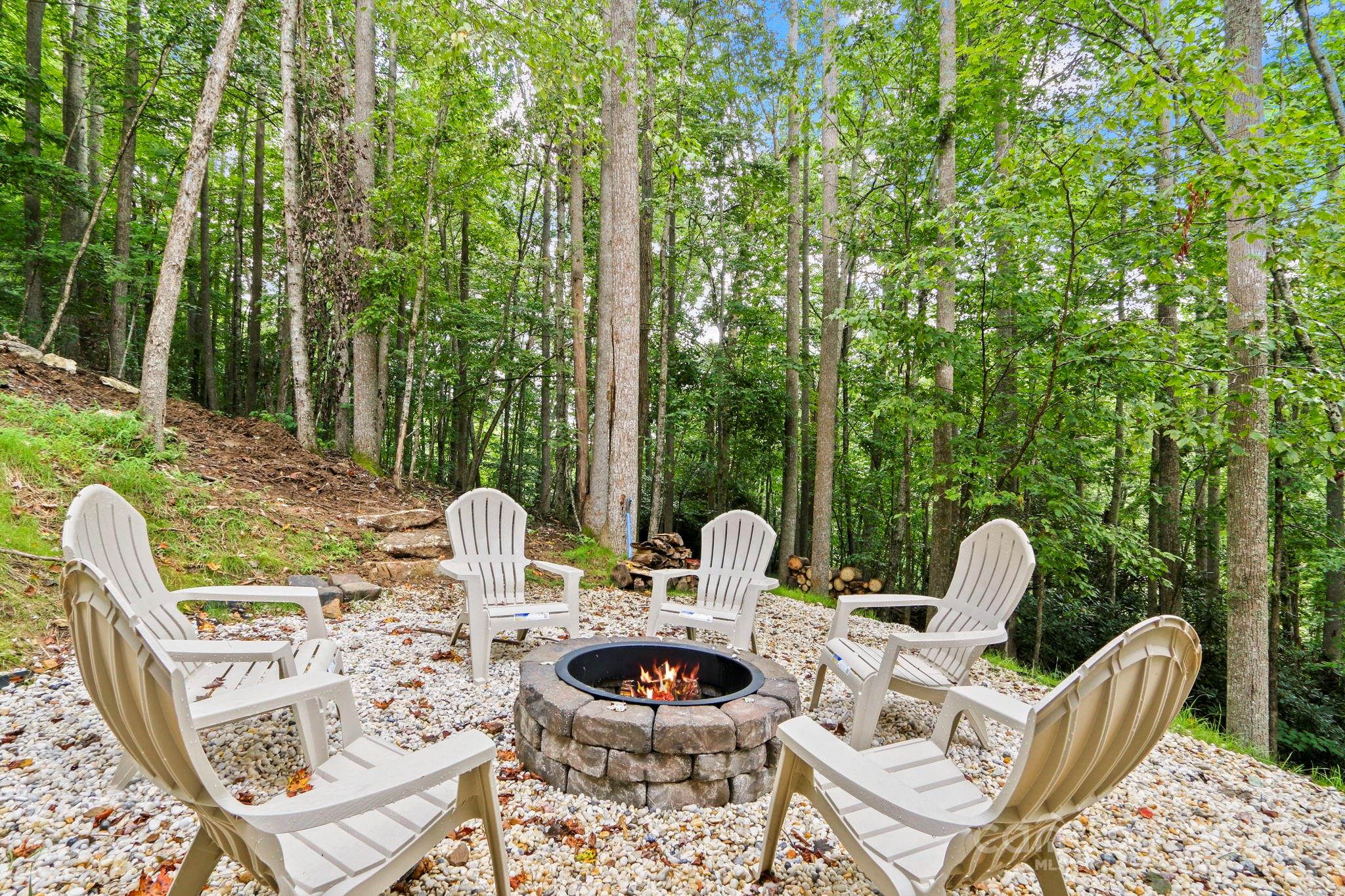 371 Hews Circle