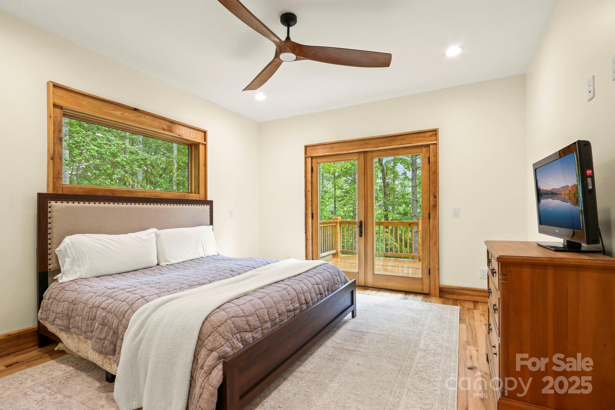 Blowing Rock, North Carolina 28605, United States, 4 Bedrooms Bedrooms, ,6 BathroomsBathrooms,Residential,Active,15222