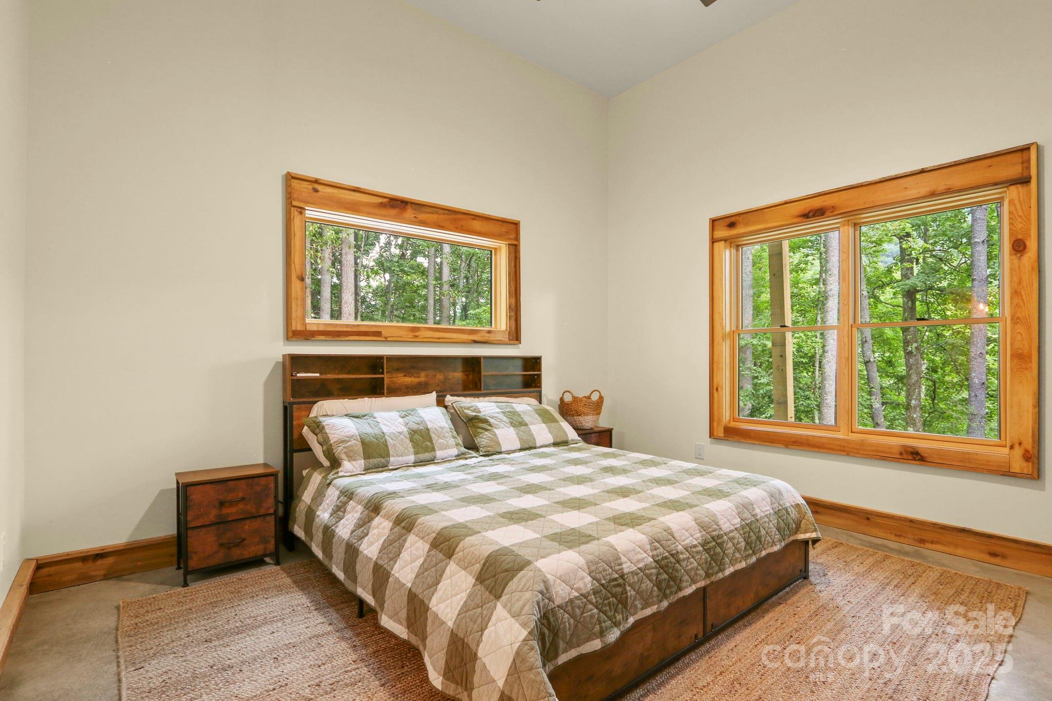 Blowing Rock, North Carolina 28605, United States, 4 Bedrooms Bedrooms, ,6 BathroomsBathrooms,Residential,Active,15222