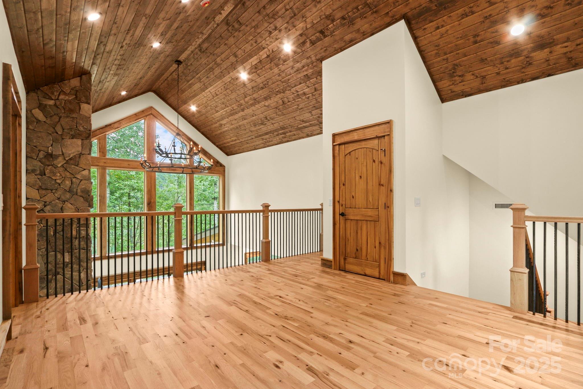 Blowing Rock, North Carolina 28605, United States, 4 Bedrooms Bedrooms, ,6 BathroomsBathrooms,Residential,Active,15222