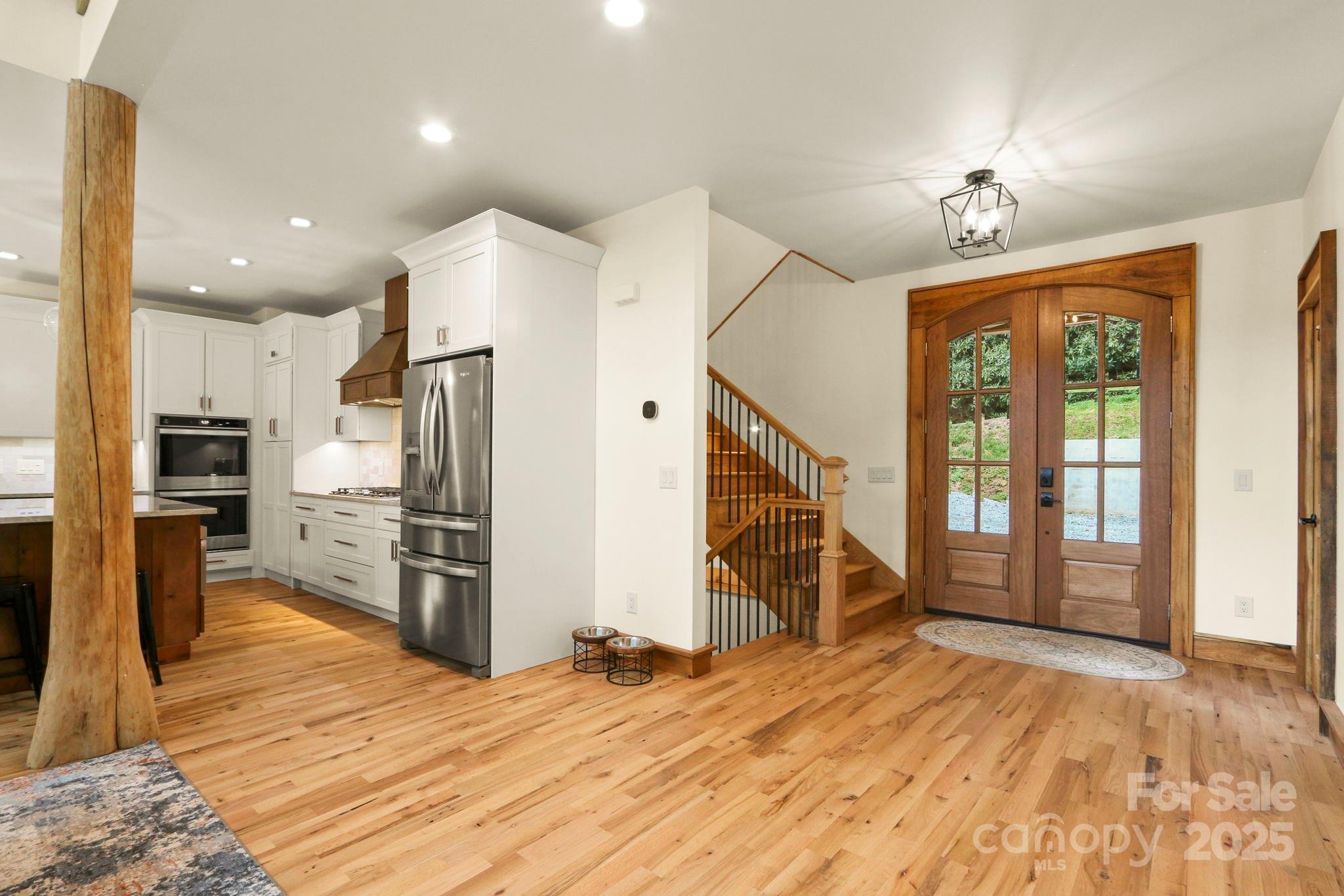 371 Hews Circle