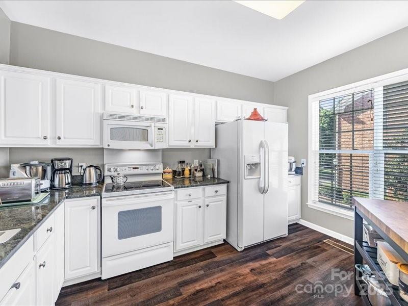 Charleston Place at Ballantyne - Residential Lease