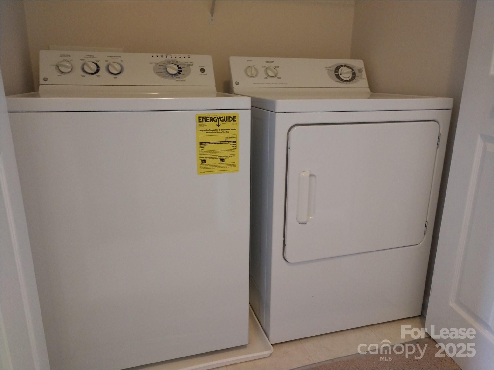 Charleston Place at Ballantyne - Residential Lease