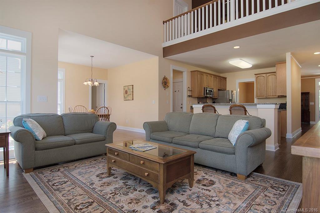 Lake Shore - Residential