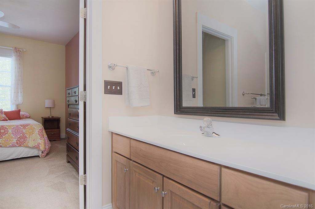 Lake Shore - Residential