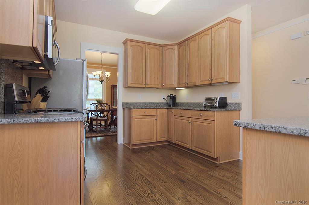 Lake Shore - Residential