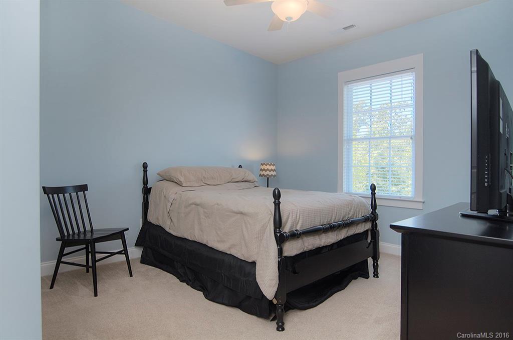 Lake Shore - Residential