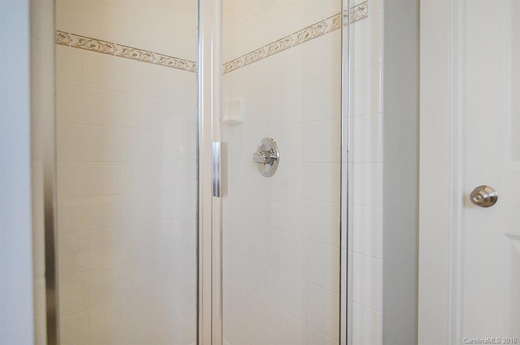 Lake Shore - Residential