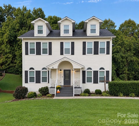 Photo of 6057 Gold Creek Estate Drive, Hickory, NC 28601 (MLS # 4426756)