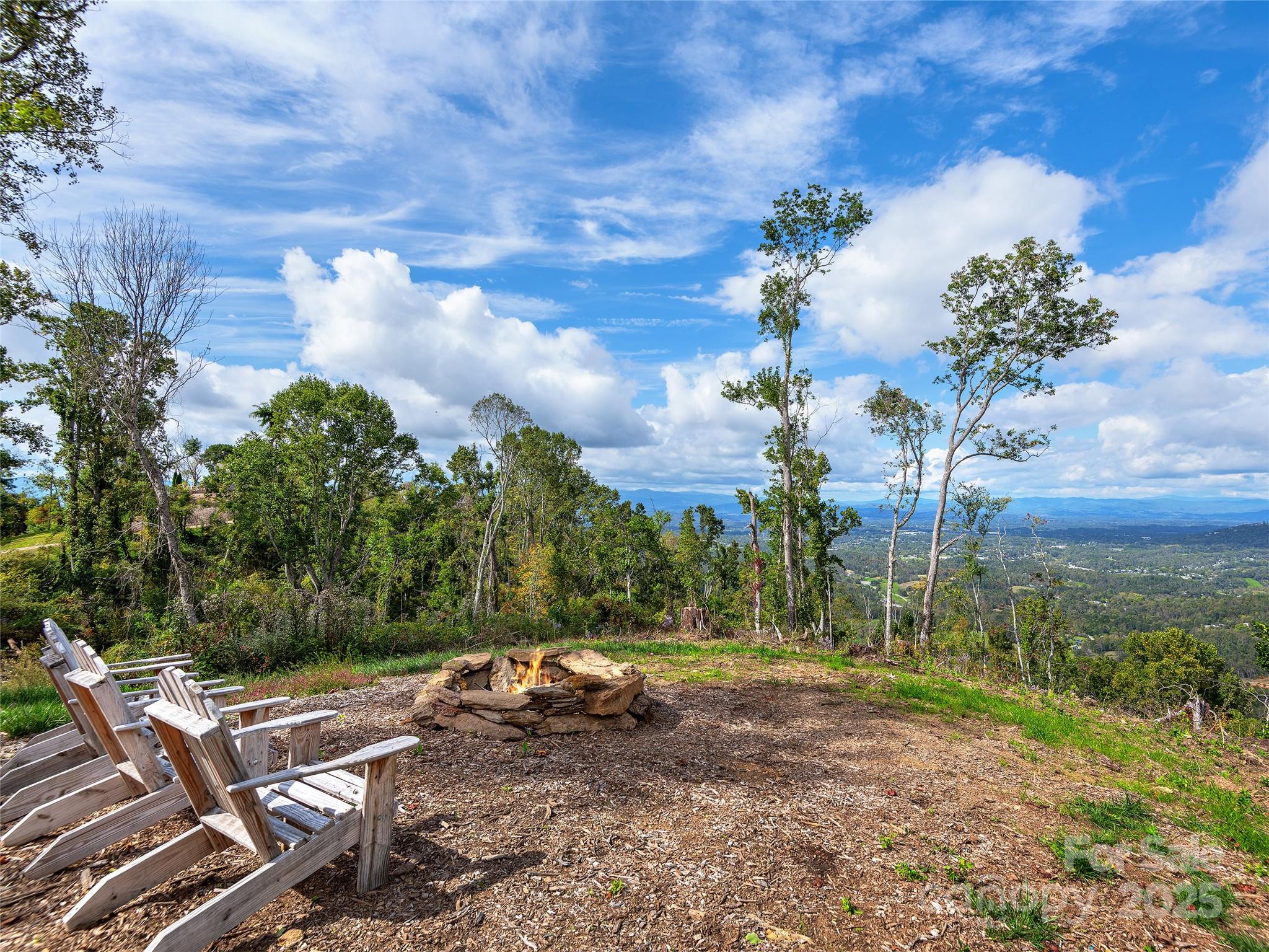566 Elk Mountain Scenic Highway