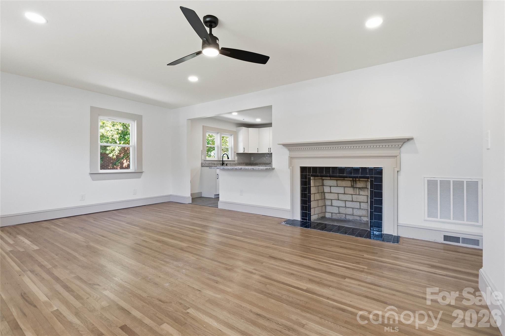 Eastway Park - Residential