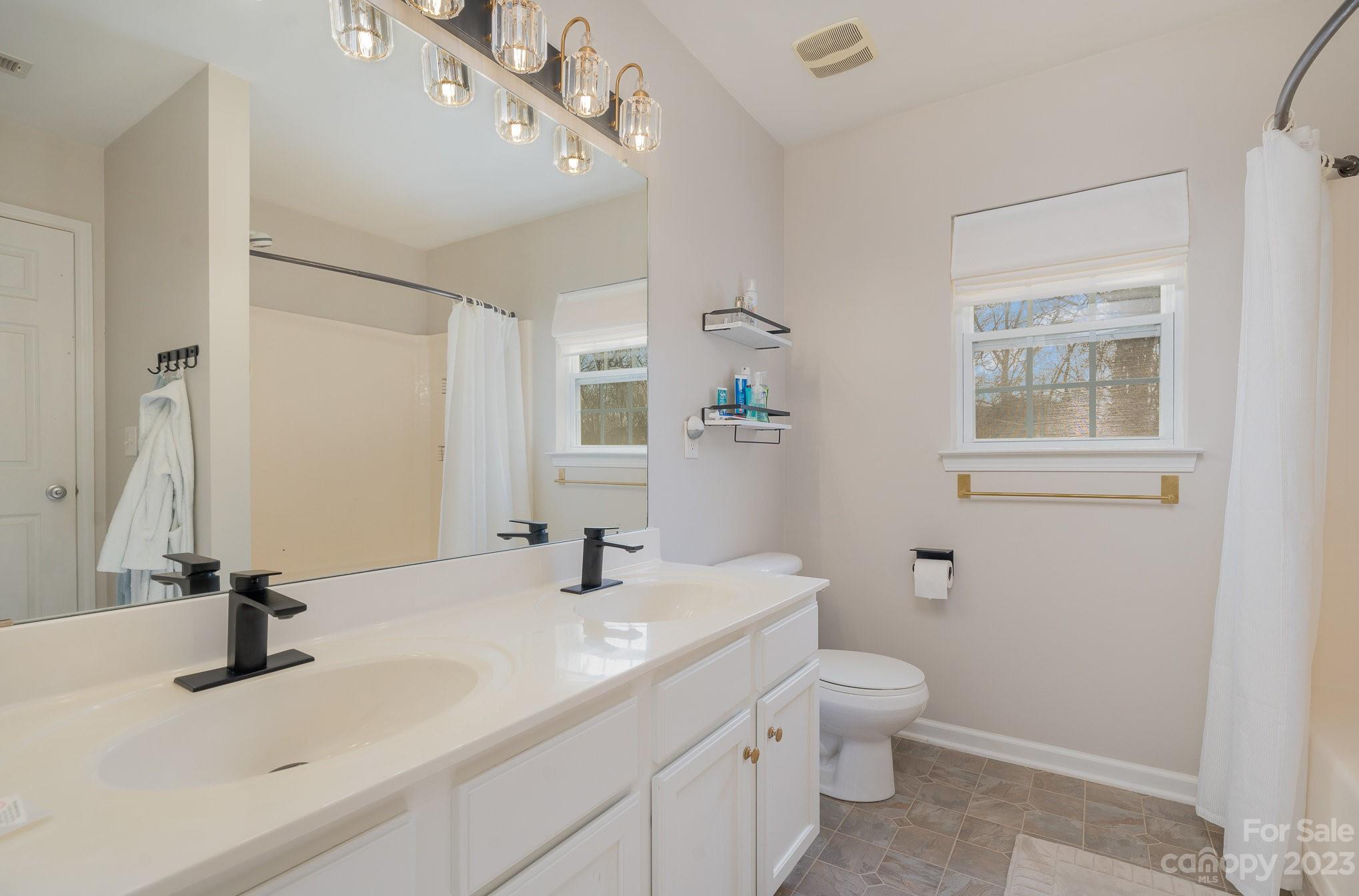 Carolina Crossing - Residential