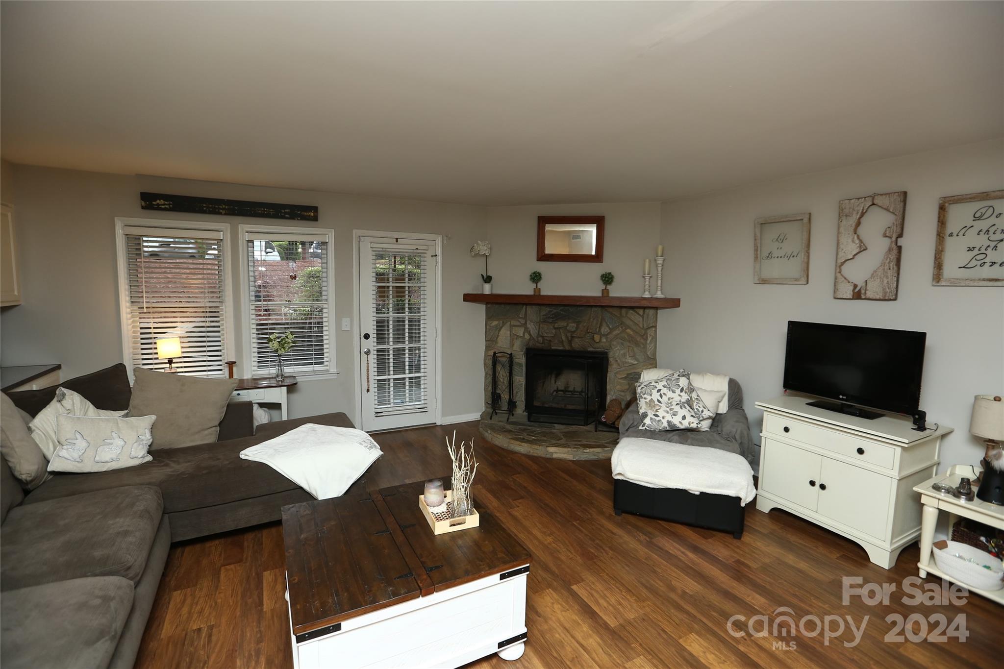 Colony Crossing - Residential