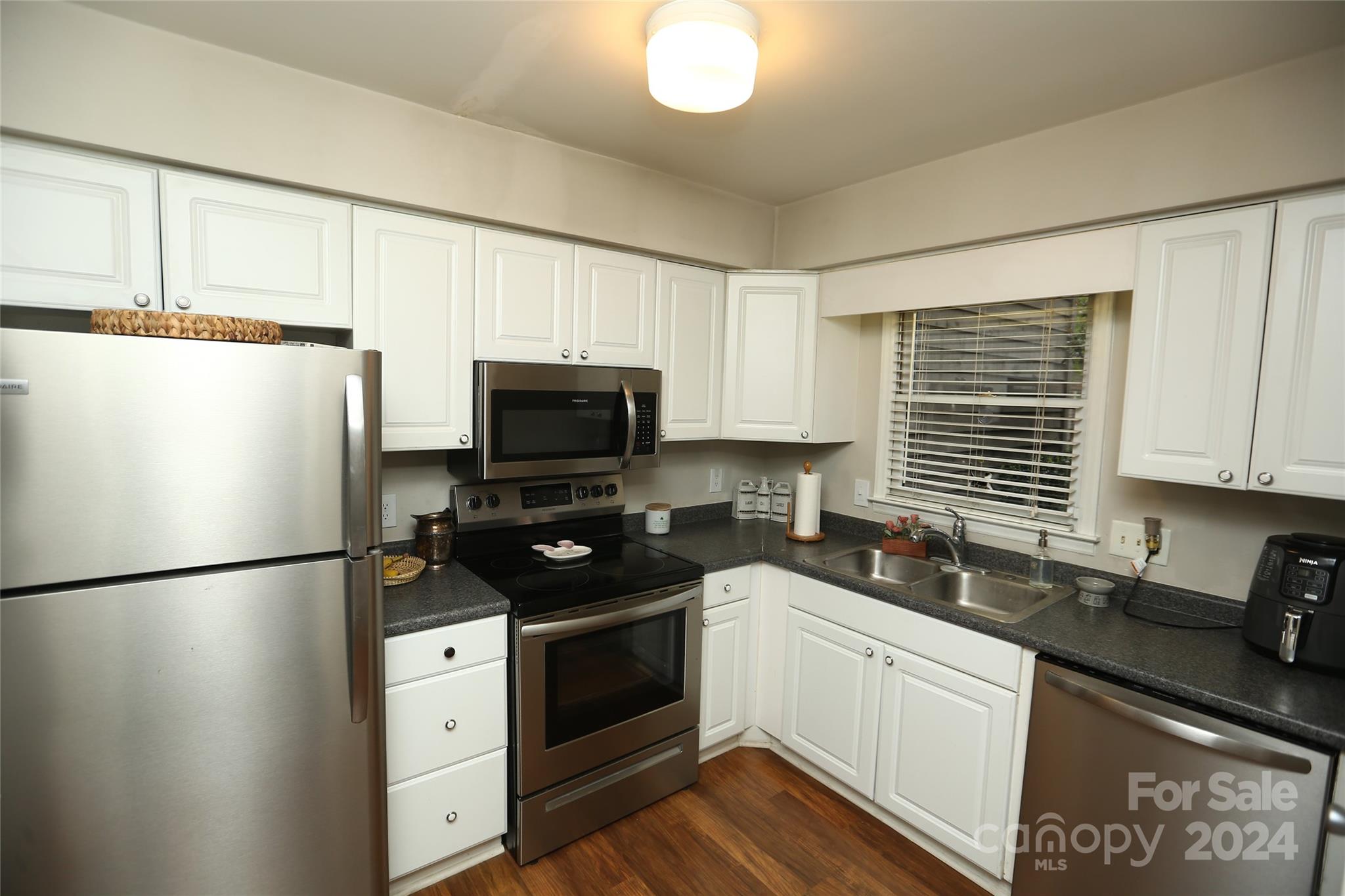 Colony Crossing - Residential