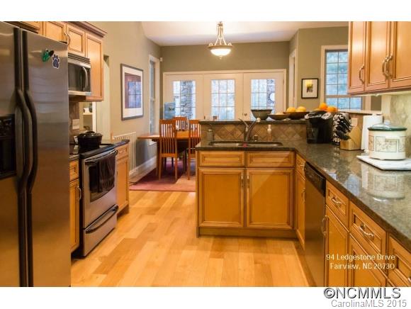 Ledgestone - Residential