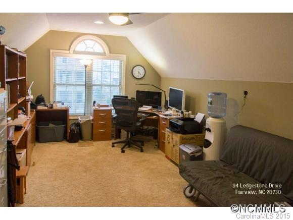 Ledgestone - Residential