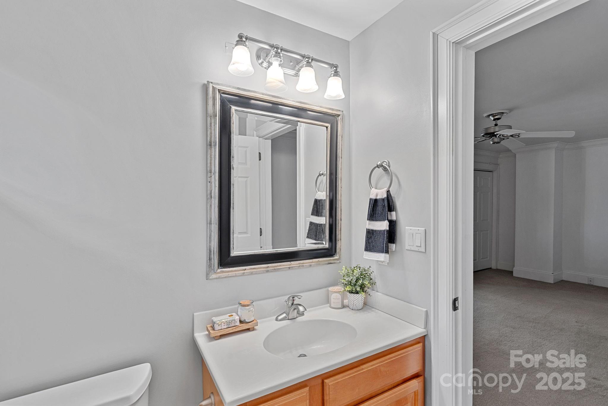 The Harbour At The Pointe - Residential