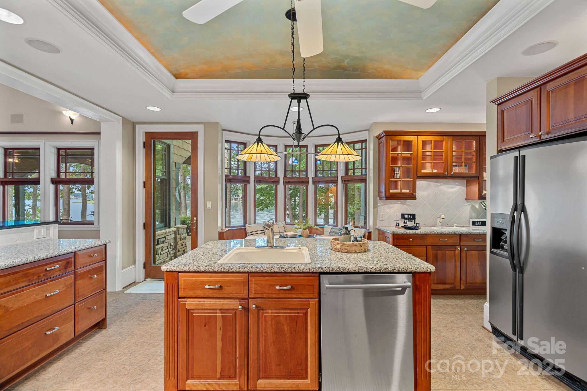 The Harbour At The Pointe - Residential